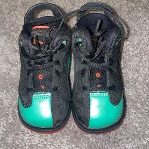 Toddler Jordan Sneakers